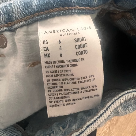 Women’s Jeans - Picture 3 of 3